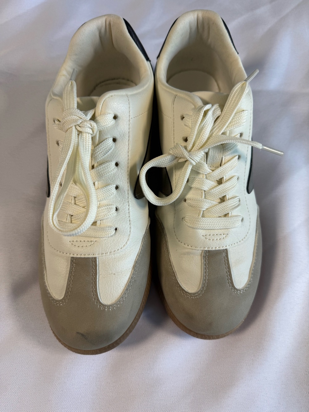 Dolce Vita Quantum Women’s Sneakers Size 8.5 Ivory Gray Gum Sole